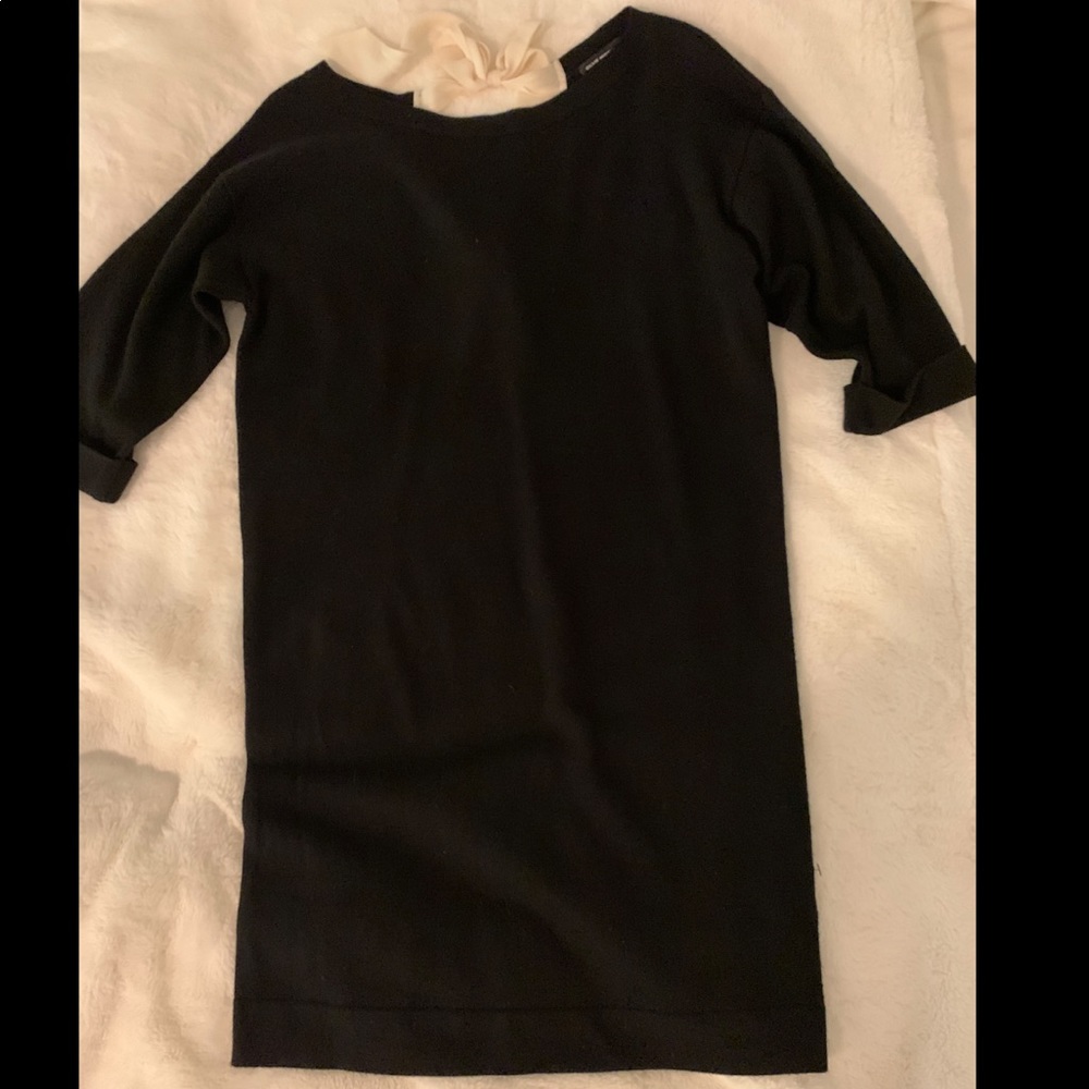 Club Mónaco by Ralph Lauren 100% Wool Back Tie Sweater Dress